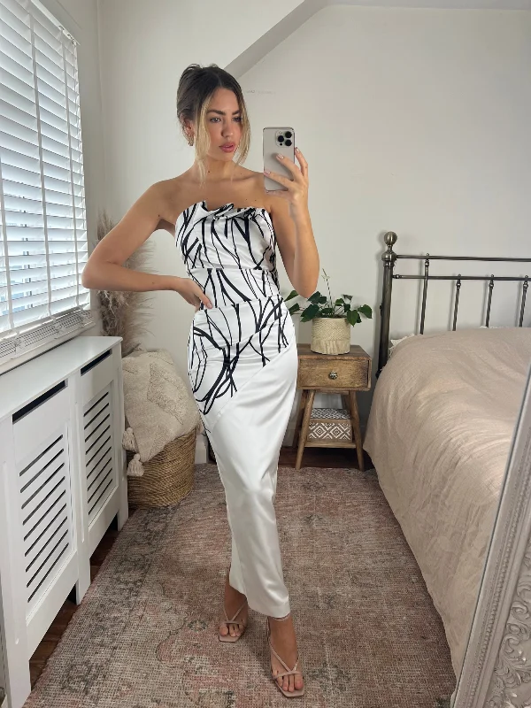 Clearance Sale Gabby Frill Bandeau Midaxi Dress in Ivory and Navy Abstract Print