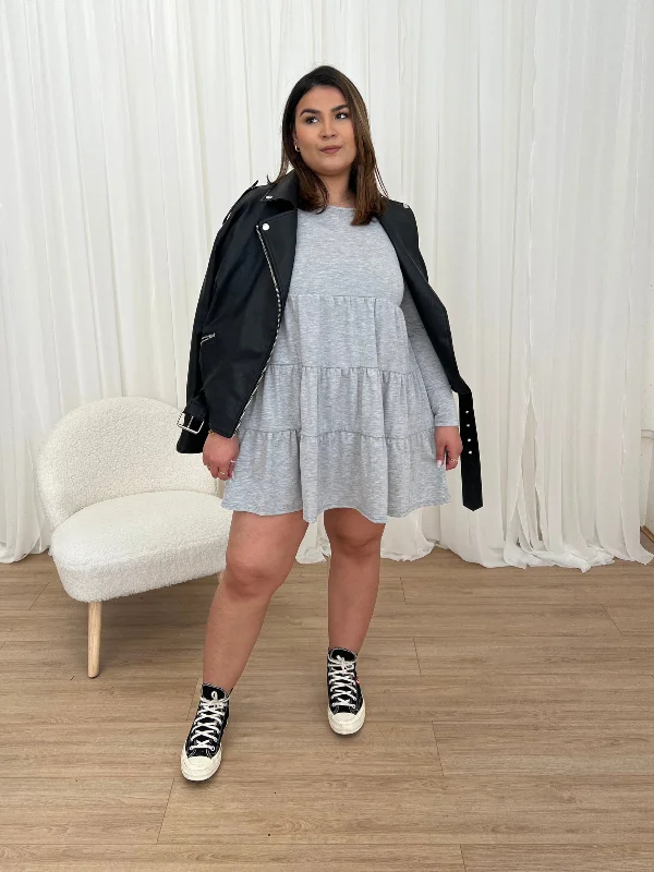 Fantastic Deals Stef Tiered Jersey Smock Dress / Grey