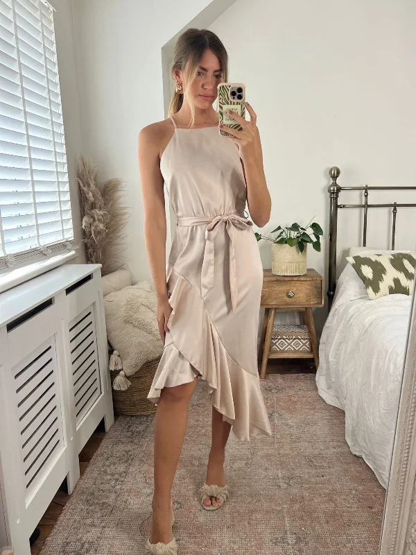 Special Savings Ariana Halter Frill Dress / Oyster