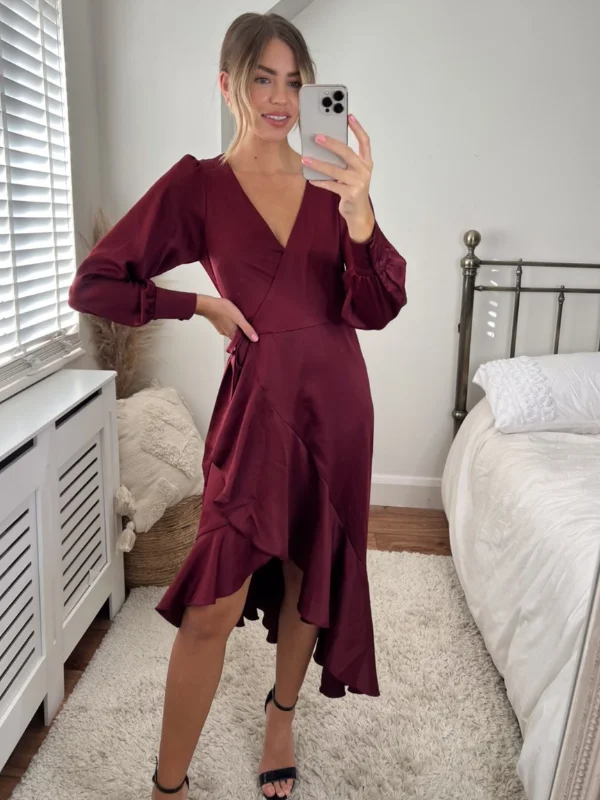 Shop and Save Charlotte Wrap Midi Dress / Mulberry Red