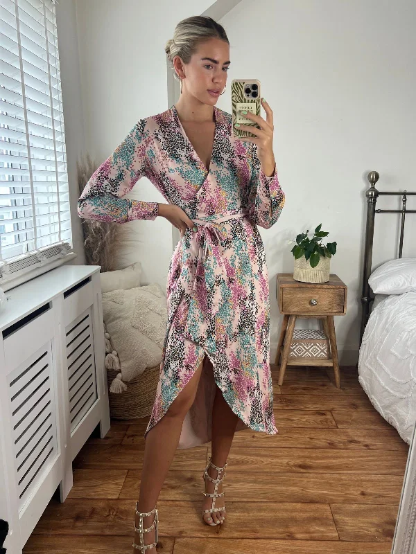 Can't Miss Fergie Reversible 2 in 1 Wrap Midi Dress / Animal Print