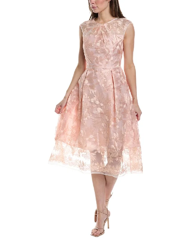 Discount Days Adrianna Papell Solid Dress
