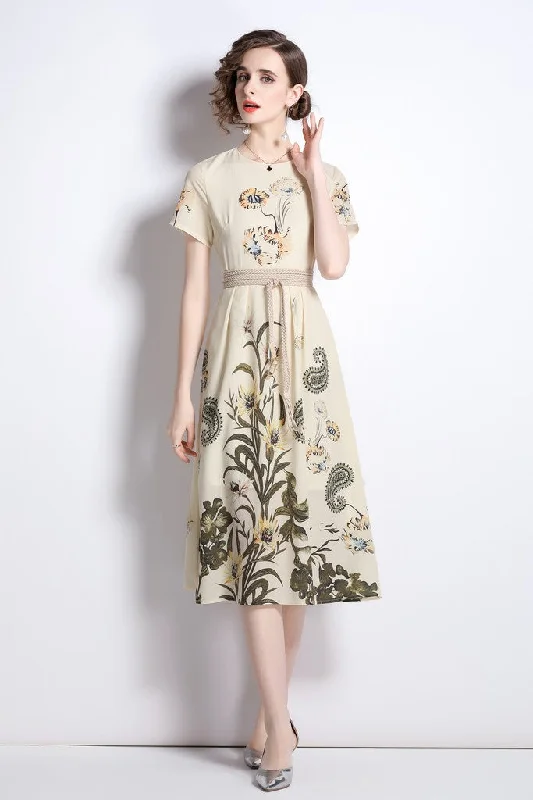 Sale Event Creamy & Floral print Day A-line Crewneck Short Sleeve Midi Dress