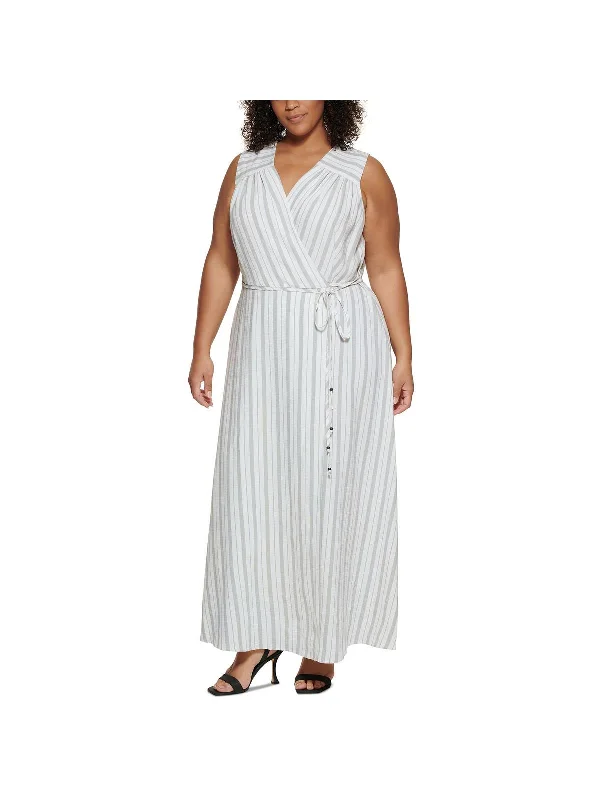 Deal Alert Plus Womens Striped Sleeveless Maxi Dress