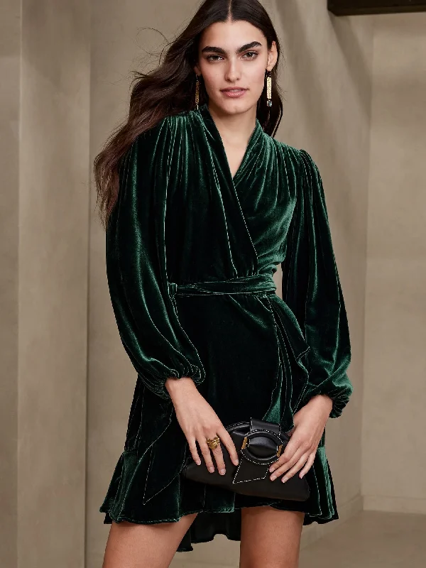 Deal Frenzy Aida Velvet Wrap Dress