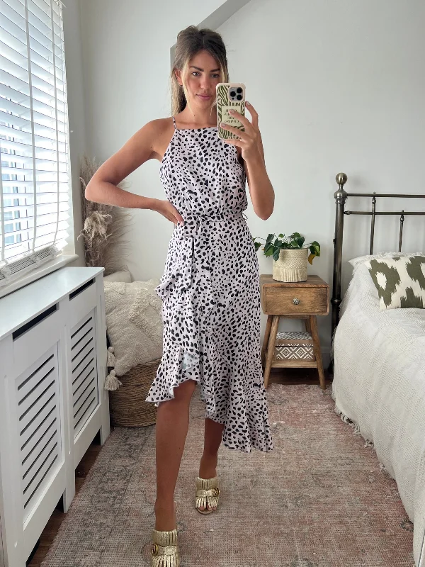 Deep Discounts Ariana Halter Frill Dress / Cheetah Print