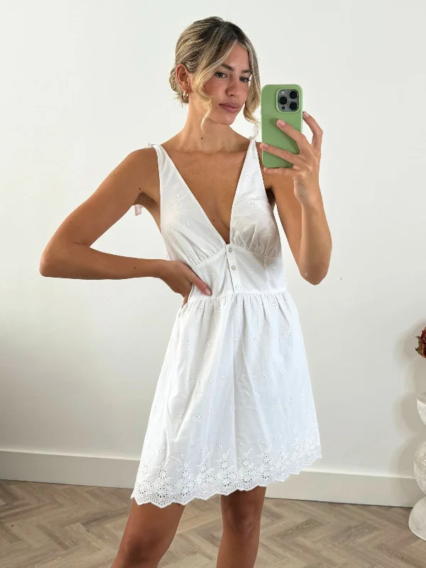 Steals and Deals Sia V Neck Mini Dress in White