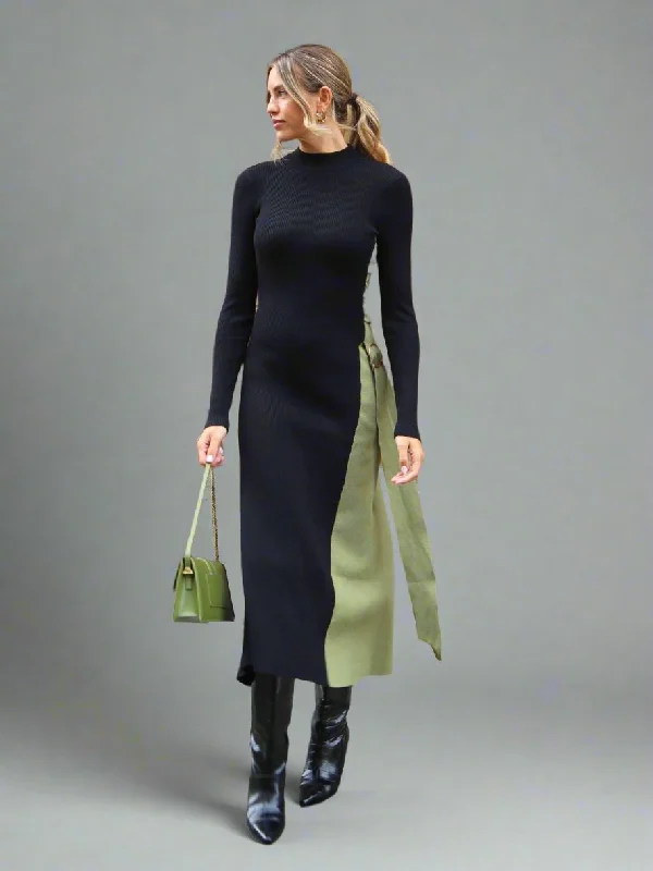 Great Bargains Caitlin Colourblock FIt & Flare Knitted Dress in Khaki and Black