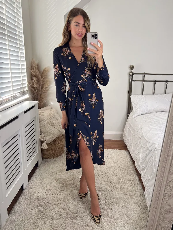 Super Savings Fergie Reversible 2 in 1 Wrap Midi Dress / Navy Floral