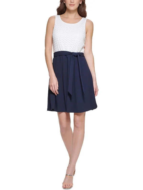 Hurry In Womens Belted Midi Fit & Flare Dress