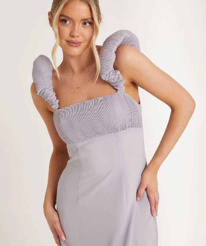 Special Promotion Pleated Statement Shoulder Chiffon Bridesmaid Dress - Dusty Lilac