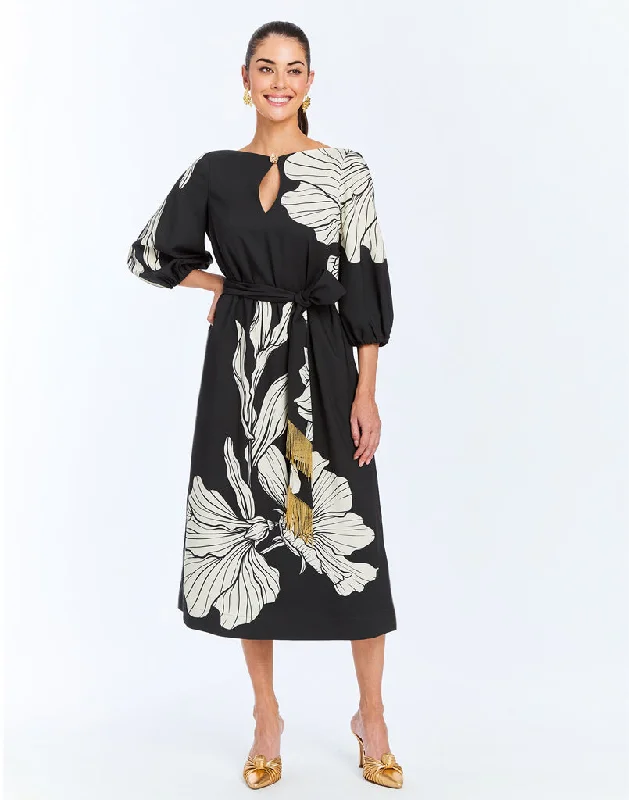 Take Advantage Bari Midi Dress