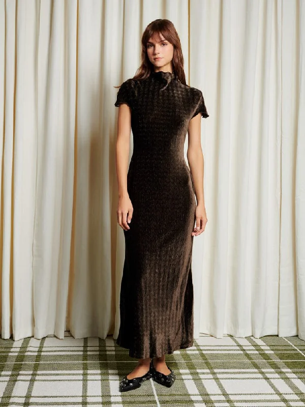 Major Savings Vaila Velvet Maxi Dress