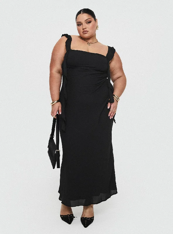 Instant Savings Lanai Maxi Dress Black Curve