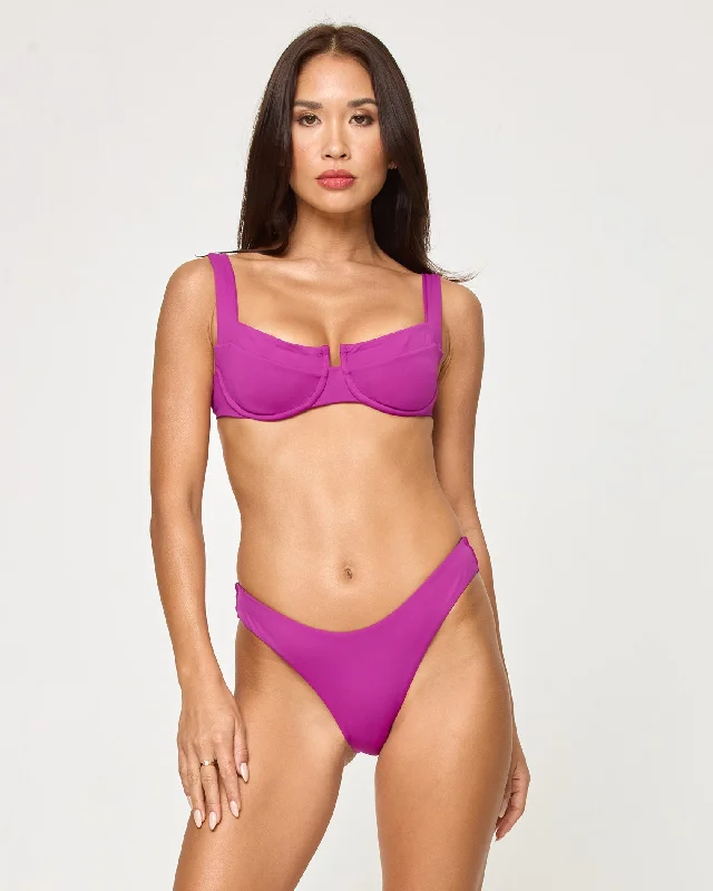 Price Reduction Coast To Coast Bikini Top - Wild Aster