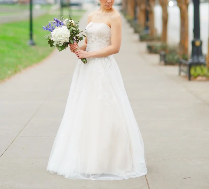 Year-End Clearance Oleg Cassini Tulle Ballgown with Champagne Lining & Beading