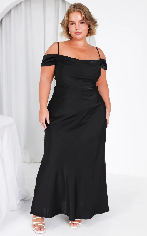 Final Markdown Evangelista Maxi Dress - Black