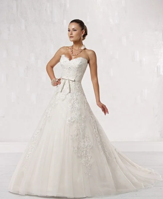 Clearance Sale Other Kathy Ireland Wedding Ball Gown