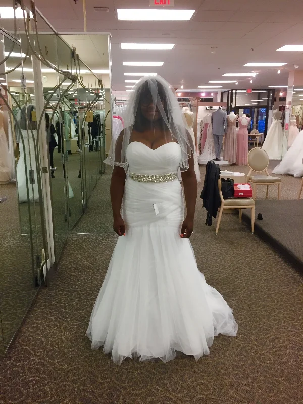 Special Price David's Bridal Mermaid/ WG3791