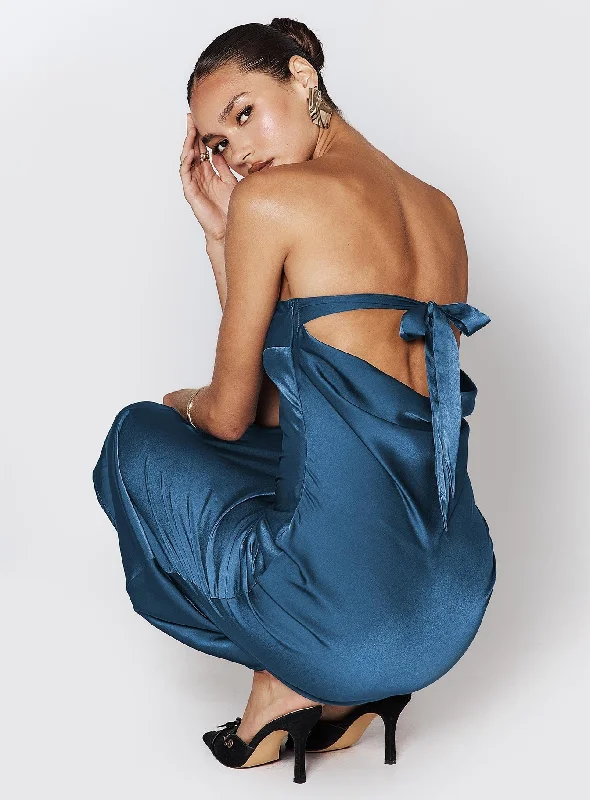 Take Advantage Haley Maxi Dress Mid Blue