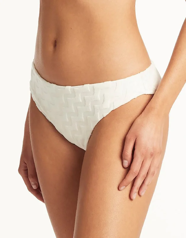 Price Fest Oceano Regular Cheeky Bottom by Sea Level - White