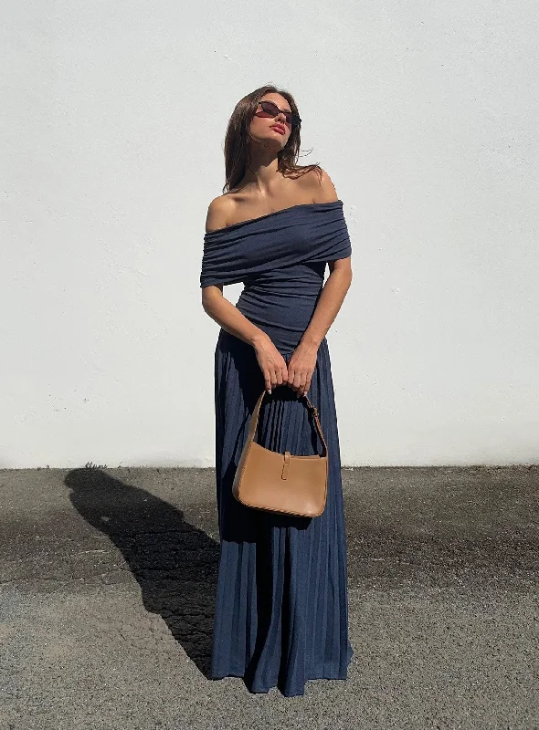 Blowout Sale Field Of Dreams Maxi Dress Navy