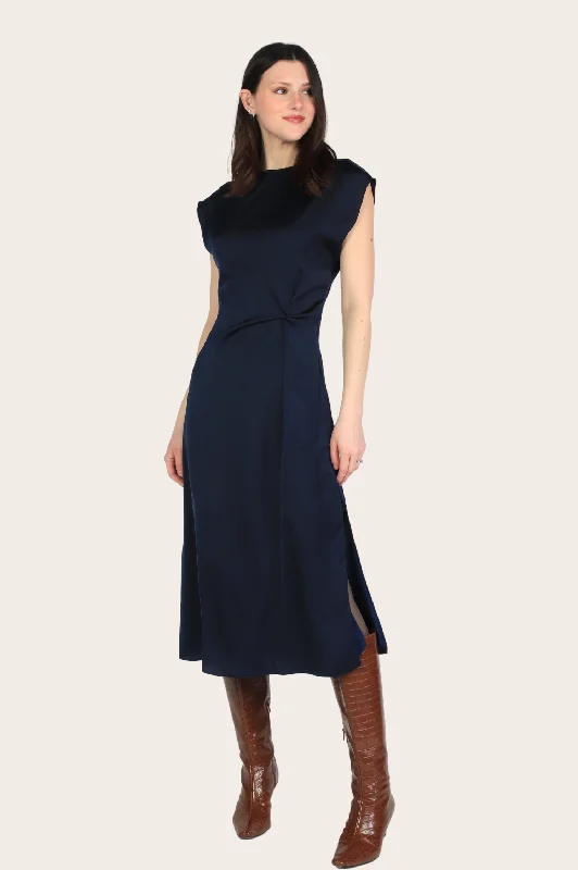 Massive Deals Meca Side Twist Maxi Dress